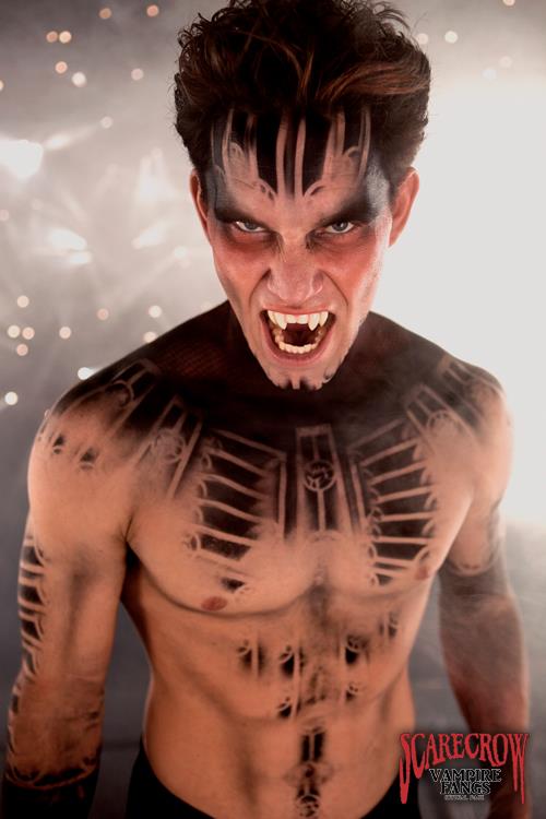 ScareCrow Vampire Fangs Shredders White