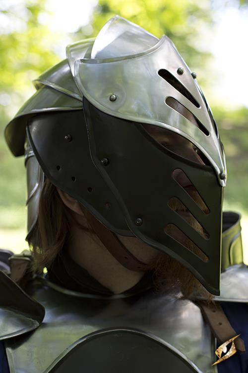 ConQuest Black Ice Helmet Polished Steel/Black