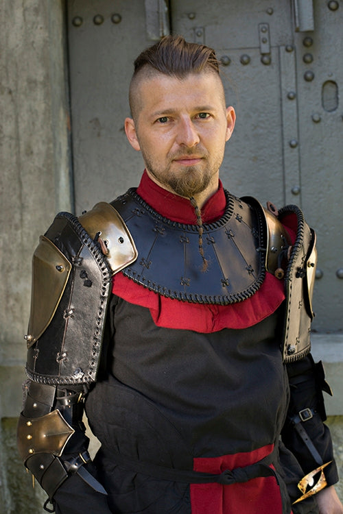 Ratio Gorget & Shoulders Brass/Black