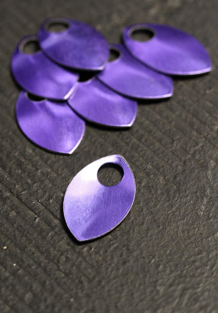 Scales Aluminium Groß, lila