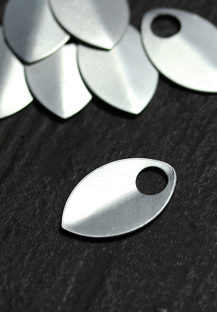 Scales Aluminium Medium, frost