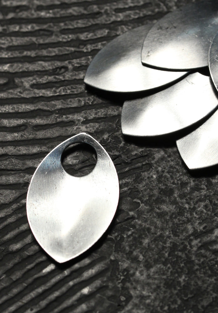 Large Scales 35mm Steel