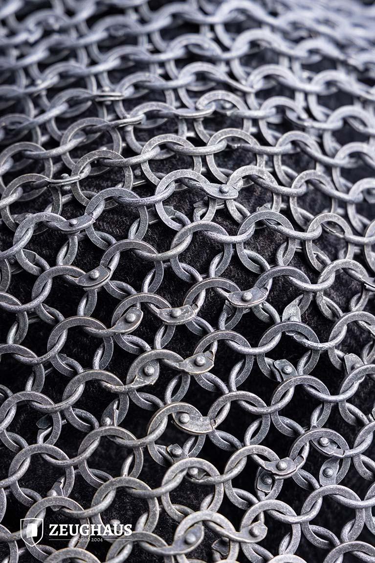Kettenhemd Haubergeon mit Frontschnallen Rundring vernietet 10mm Aluminium