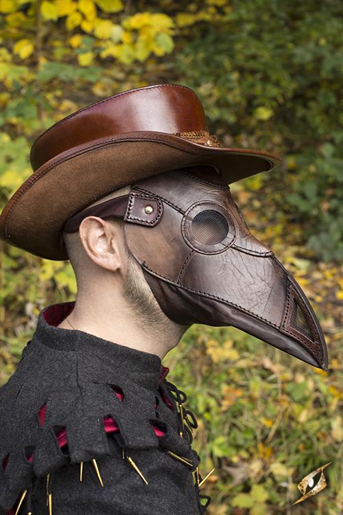 Mask Plague Doctor Brown