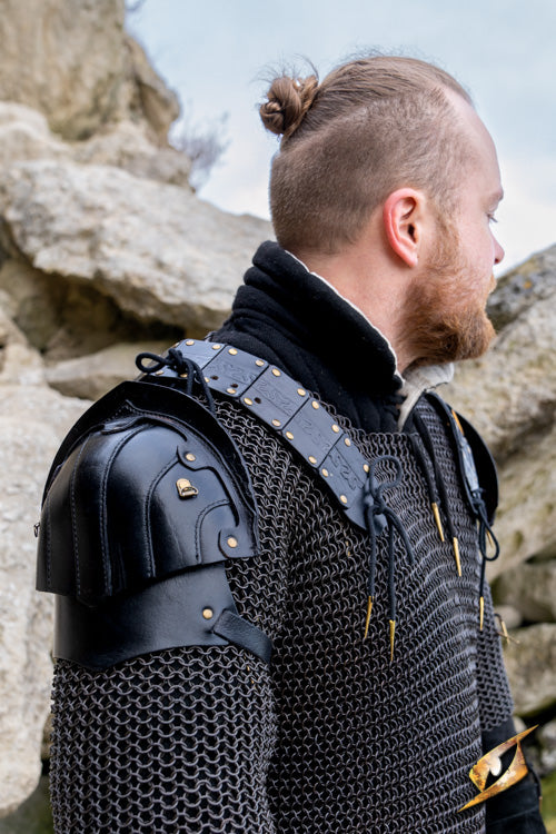 Leather Shoulder Armour Woodsman Black