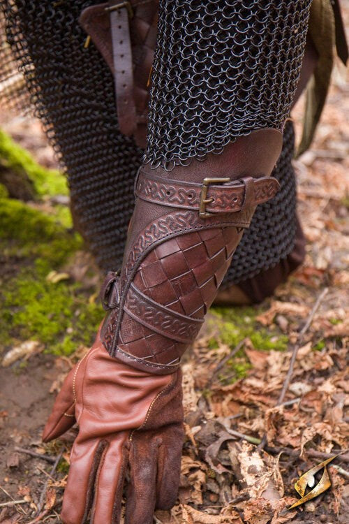 Ranger Bracers Brown