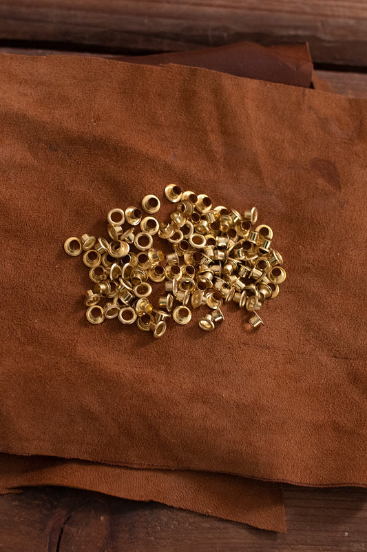 Eyelet Shaft D:4,4 mm; L:3,7 mm; U:7,5 mm Iron/Brass