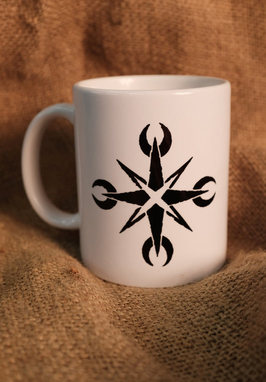 Mythodea Tasse Schwarzes Eis