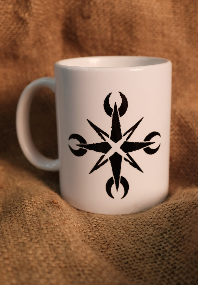 Mythodea Tasse Schwarzes Eis