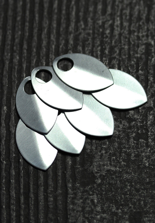 Medium Scales 28mm Frost