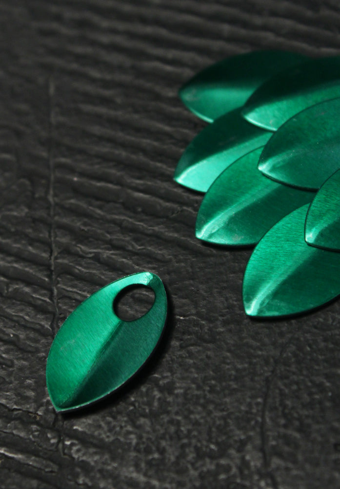 Medium Scales 28mm Green