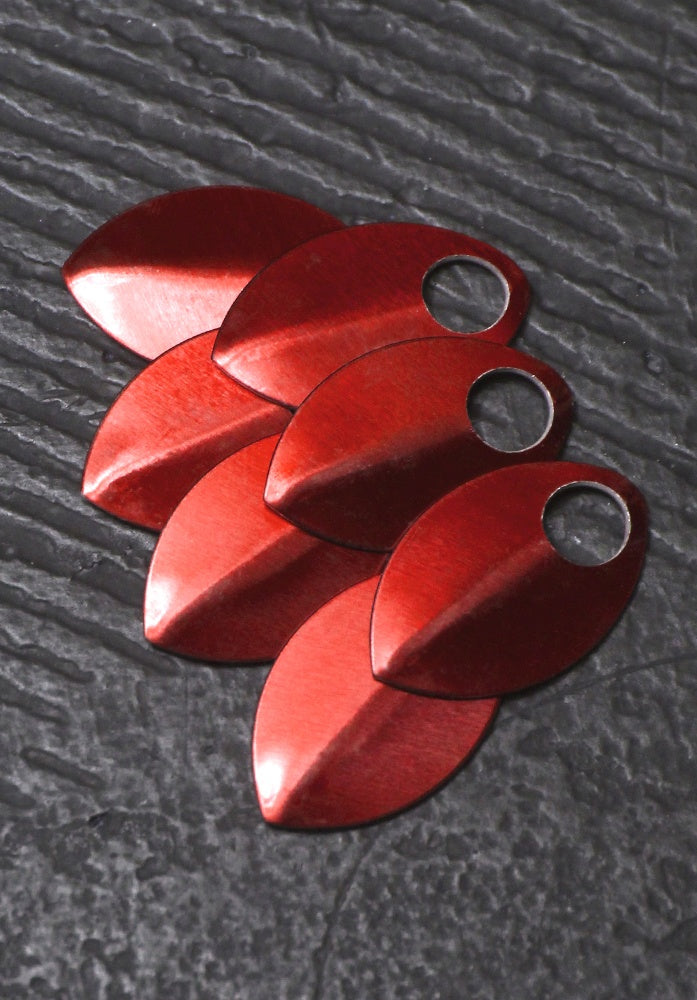 Medium Scales 28mm Red