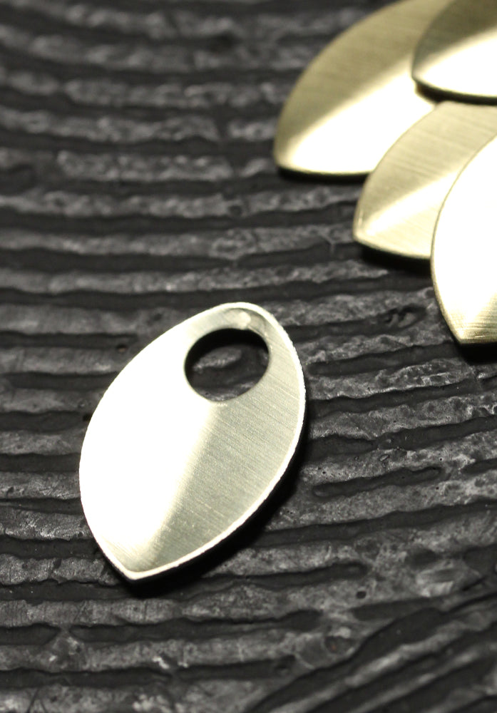 Medium Scales 28mm Gold