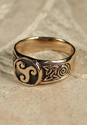 Celtic Ring Thyrion Bronze