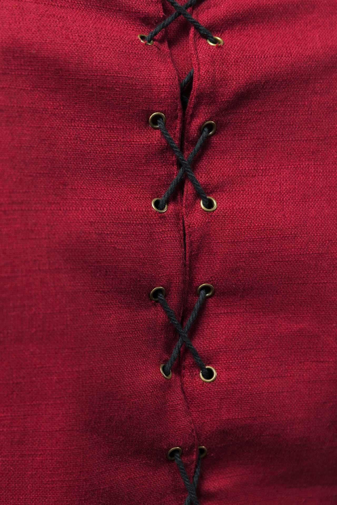 Warhammer Armoury Imperial Doublet Type C Dark Red