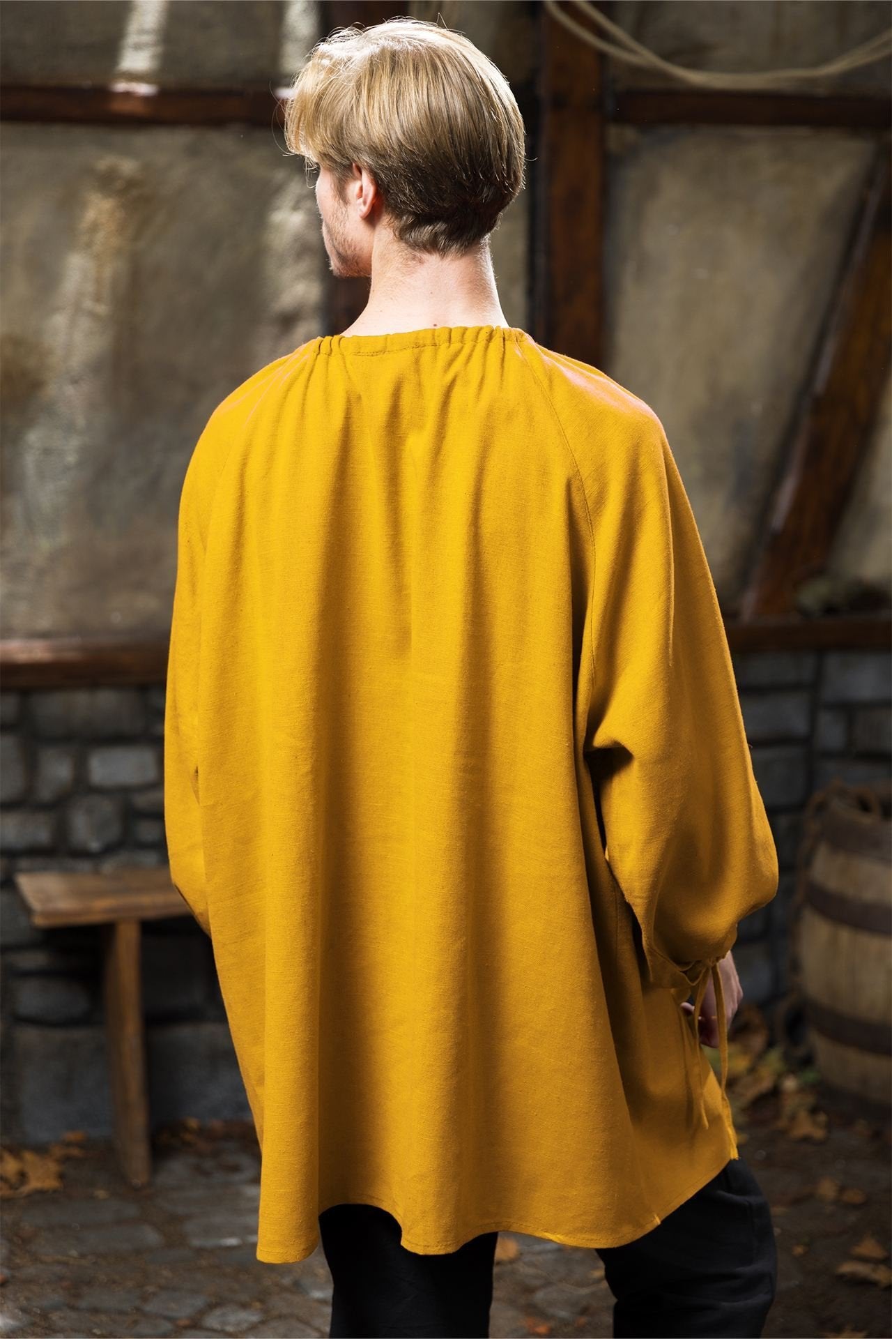 Warhammer Rüstkammer Imperial Hemd Typ C Gelb