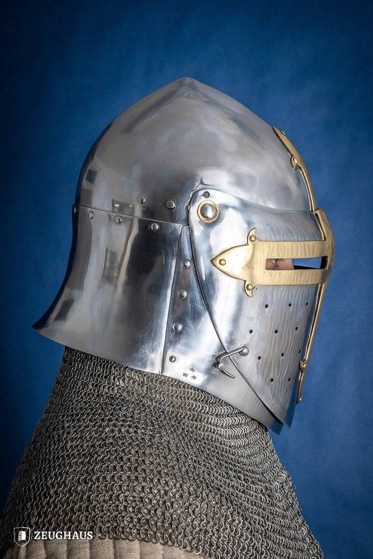 Sugar Loaf Helmet with Visor 1,6mm with Brass