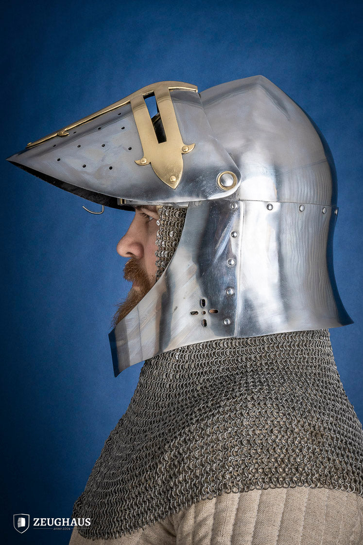 Sugar Loaf Helmet with Visor 1,6mm with Brass