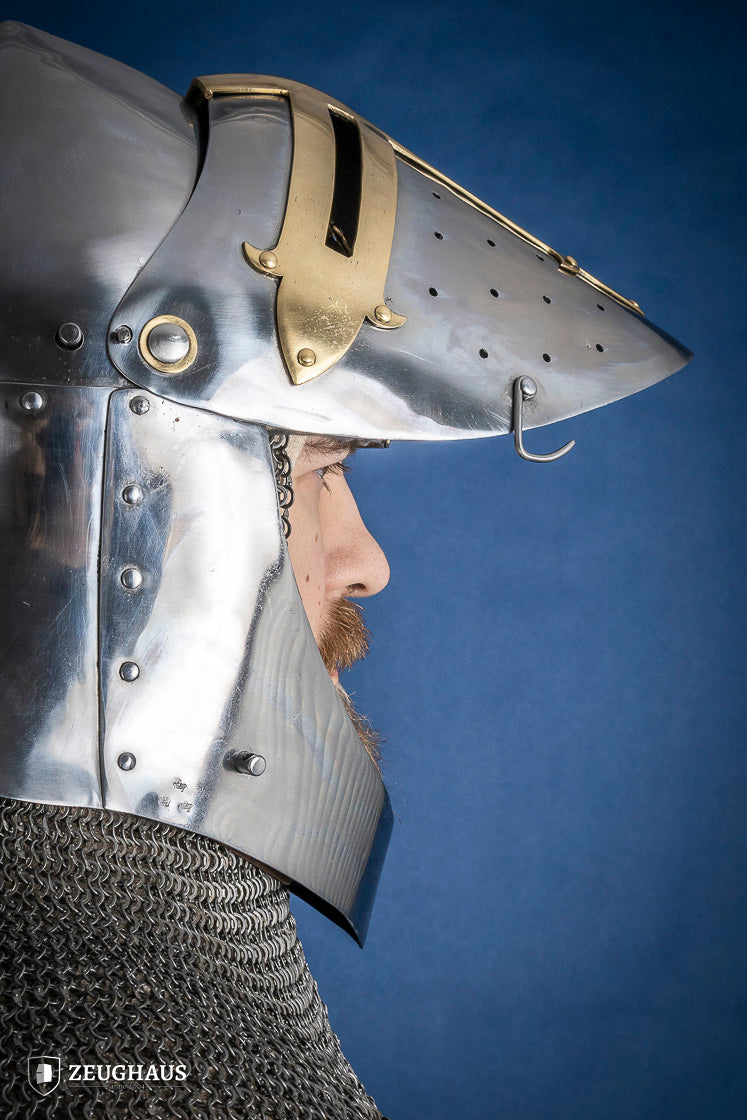 Sugar Loaf Helmet with Visor 1,6mm with Brass