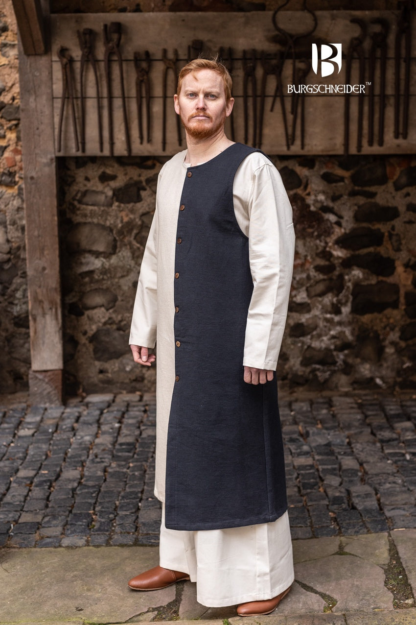 Left Side Tabard Auderic Black