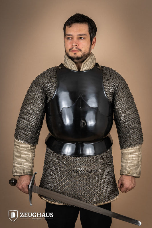 Brustplatte 15. Jh. 1,6mm poliert