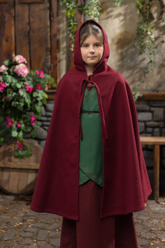 Children's Cape Leanaa Red