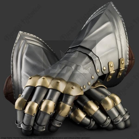 Deutsche Panzerhandschuhe 1450-1500